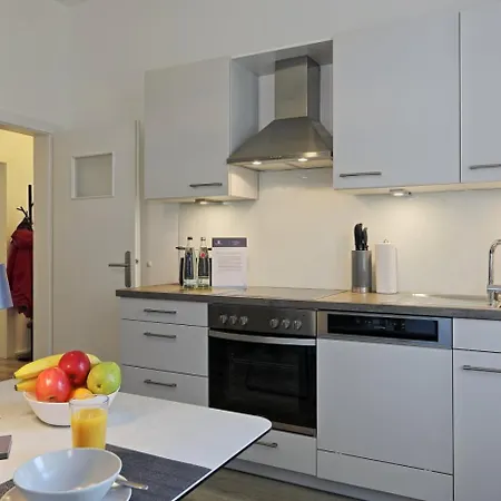 Apartmán Modern Und Ruhig, Mit Garage & Ps4, Nahe Messe, Rue Und Uniklinik, Voll Ausgestattete Kueche, Bad Mit Dusche Und Badewanne Essen